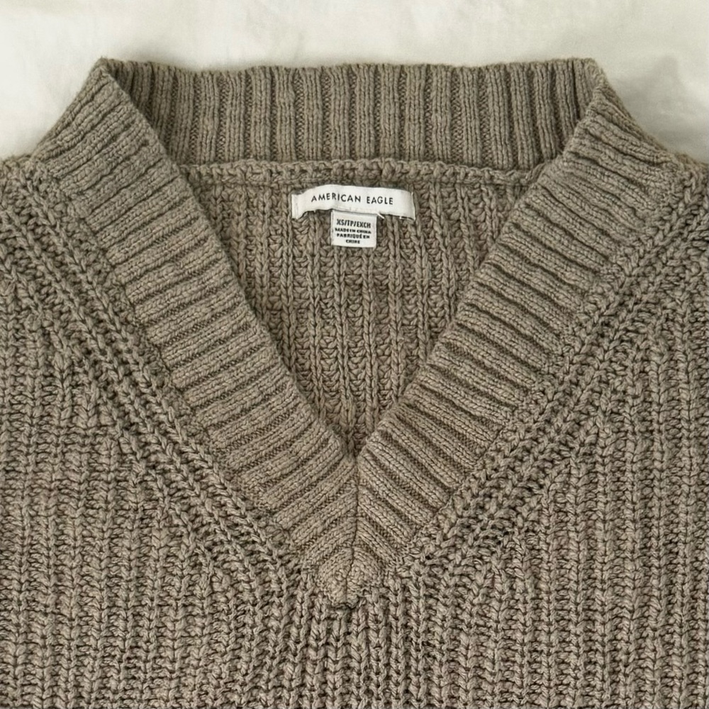 American Eagle Women's Chunky Cable Knit Sweater. - image 2